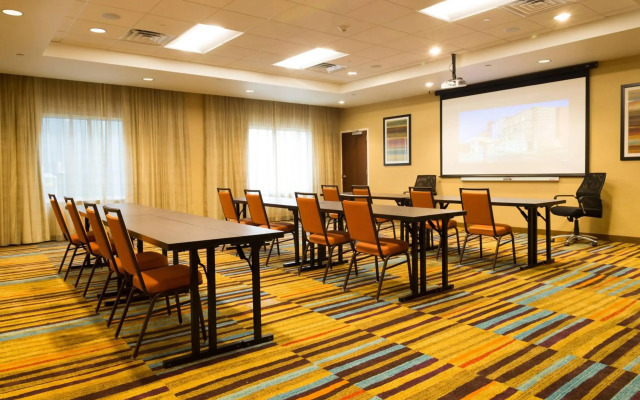 Fairfield Inn & Suites by Marriott Dickson