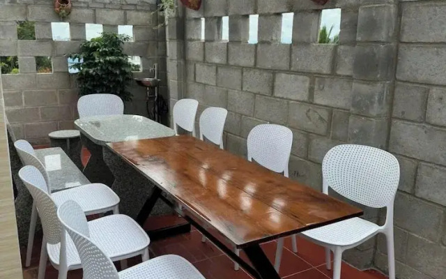 Sea-breeze homestay