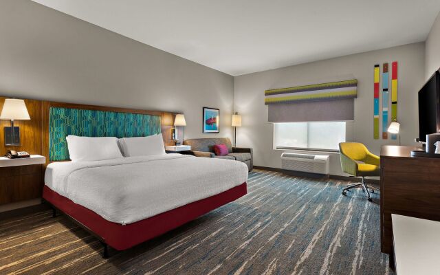 Hampton Inn & Suites Ruskin I-75