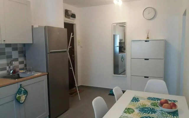 Cosy Home at 100 m from Iulius Town