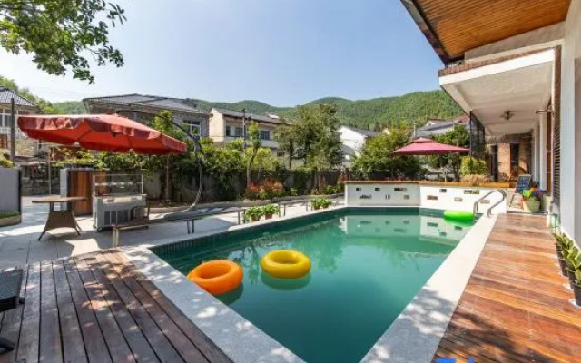 Moganshan Xizhan Homestay (Houwu Transfer Center)
