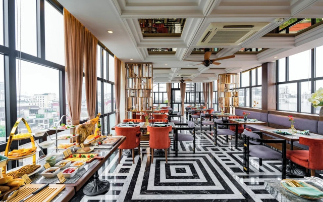 Minerva Premium Hotel