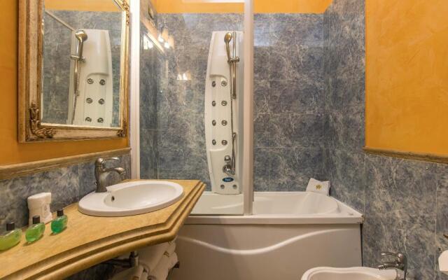 Room Select Via Veneto