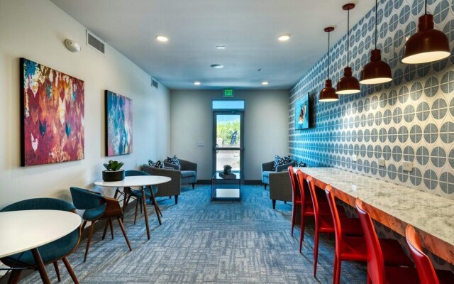 CozySuites at Westgate