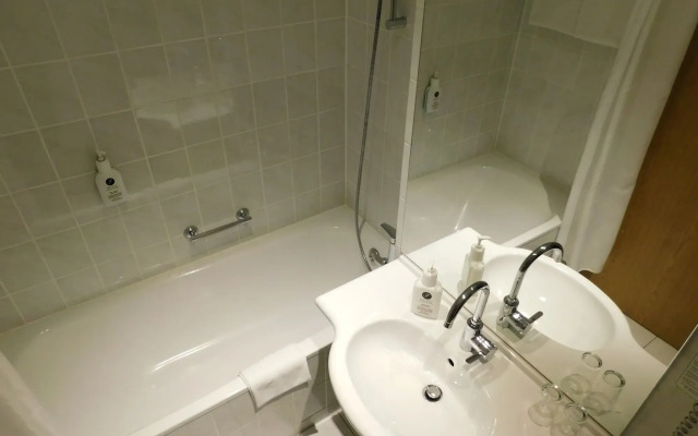 Feringapark Hotel by Coffee Fellows Hotels