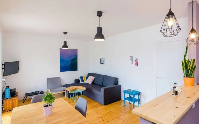 Apartment Konak - Two Bedroom Apartment With Balcony and Sea View