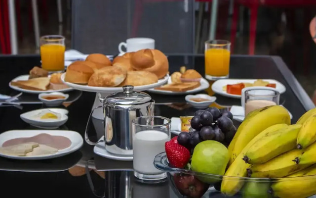 Apart Hotel Buen Retiro