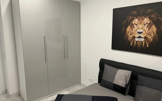 Stunning 3-Room Penthouse W10+W11