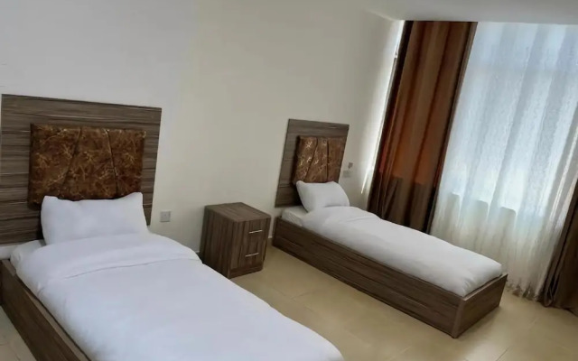 Rayan Hotel Suites