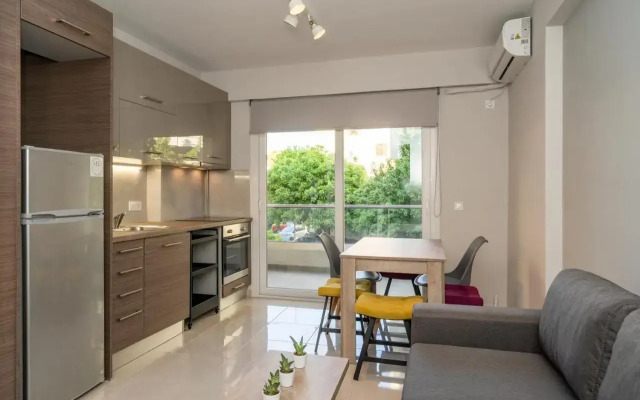 Cozy Apt. 2min from metro