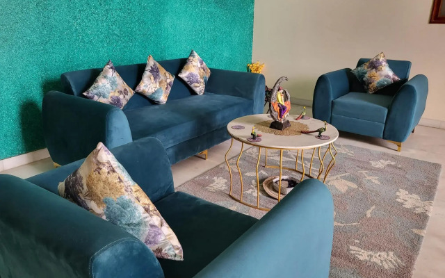 Rukiye Zara Jaipur