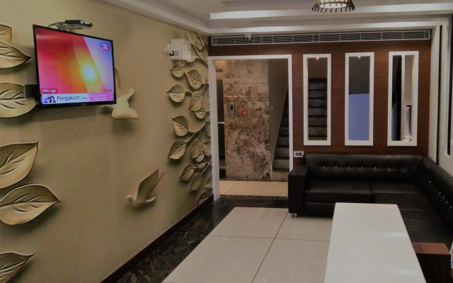 Hotel Kama International