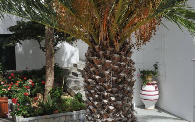 Rallis Apartments