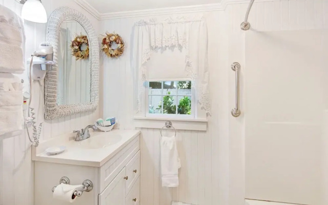 The Lightkeepers Inn