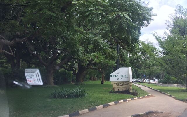Ndeke Hotel