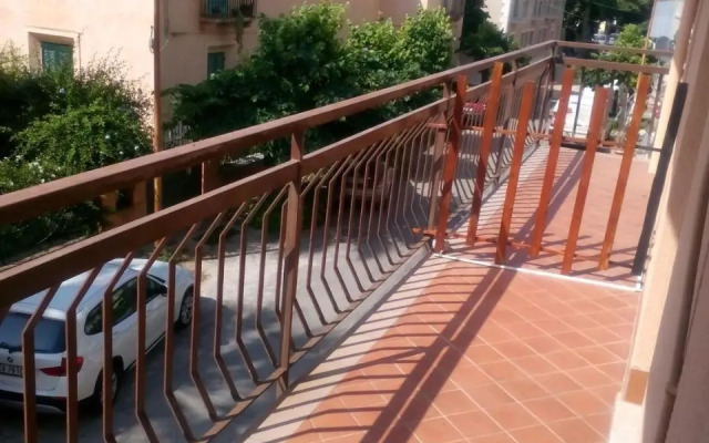 Camera Sui Tigli