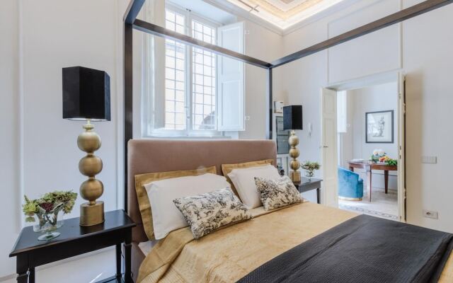 Gallo Cedrone a Home With Outdoor