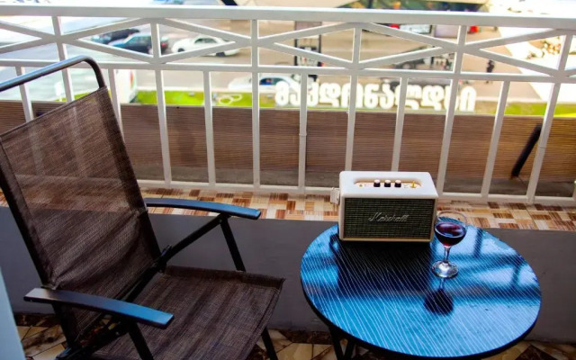 Magnolia Twin Apartment