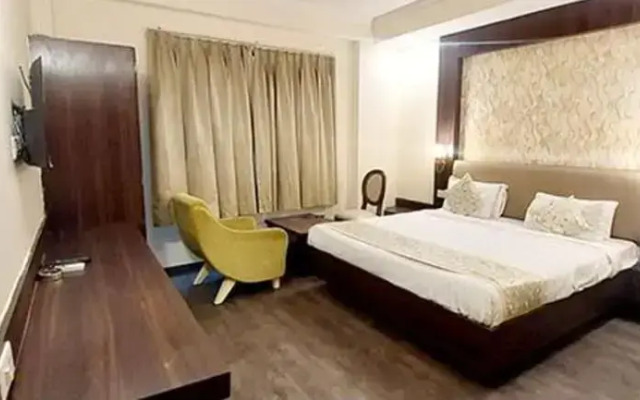 OYO Collection O 80885 Hotel Garden View