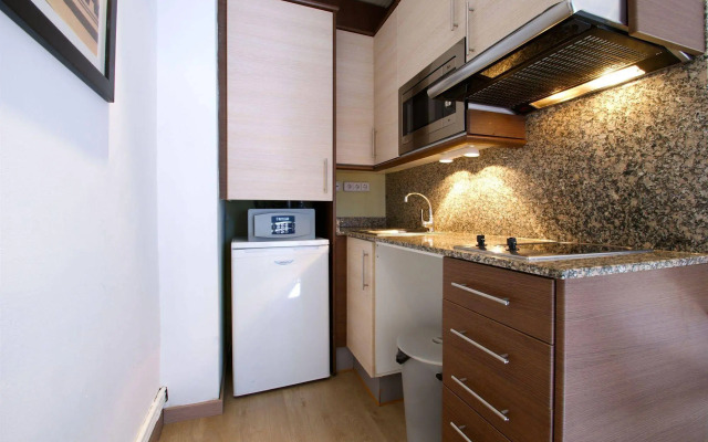 Feel Good Apartments Borne Down Town