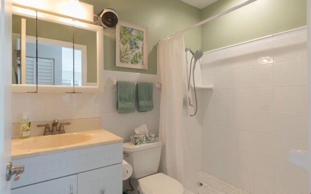 Seabreeze 2 Bedroom Home by Redawning