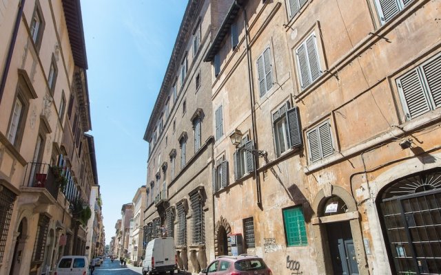 Rental in Rome Giulia Atmosphere