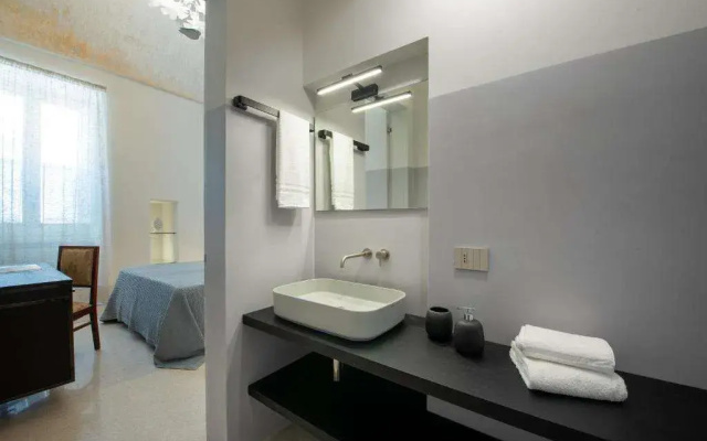 Dimora del Vescovo Guest House