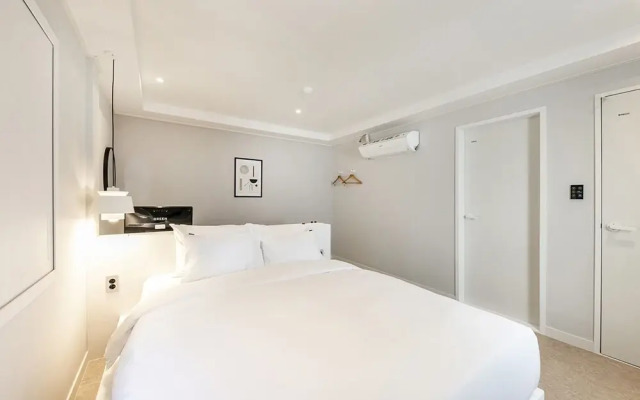 Gyeongju YAM Gyeongju City Hall