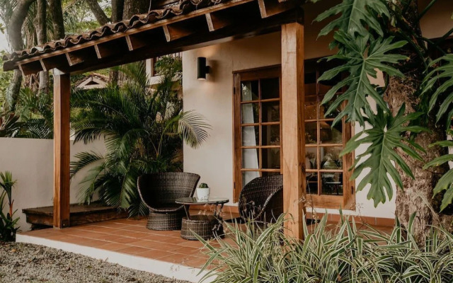 Sansara Surf and Yoga Resort - Retreat