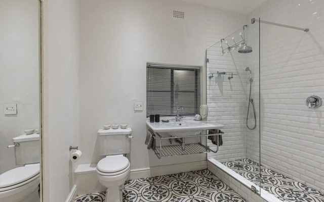 Clifton YOLO Spaces – Clifton Sea View Apartments