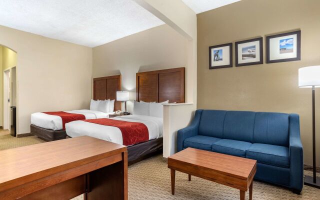 Comfort Suites Airport