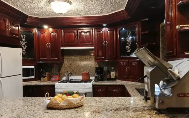 Lia Ajijic - Lakeside B&B