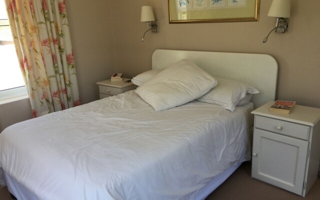 Kingfisher Beach House