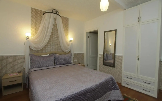 Nano Hotel