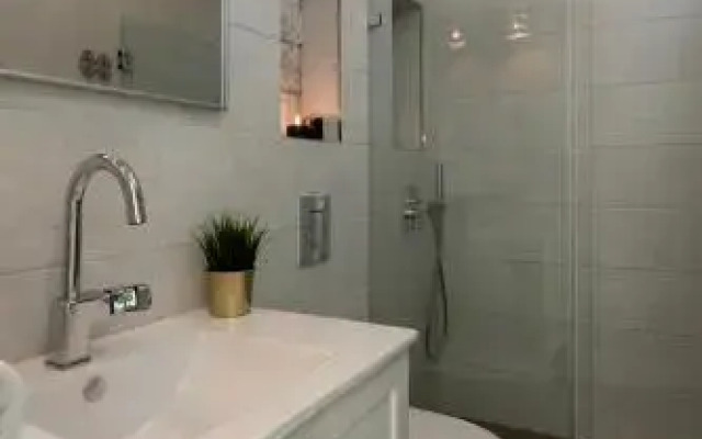 Sun Bay Studio Apartments