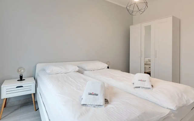 Dom & House - Apartments Baltica Towers