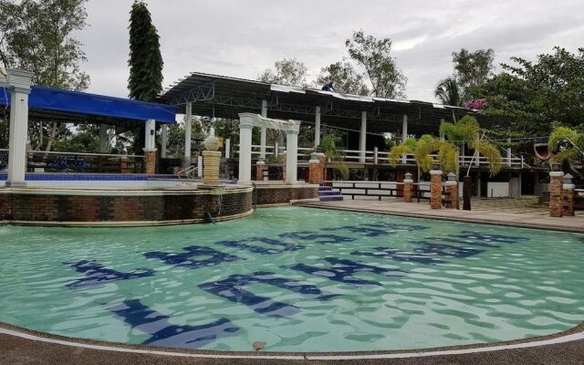 Nipa Hut Resort