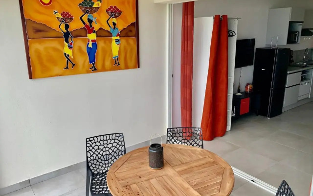 Le Sea-Breeze - Beau studio piscine VUE LAGON