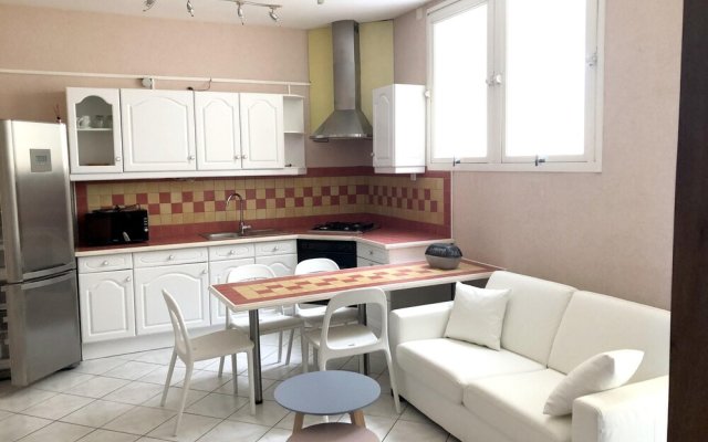 Apartment With 2 Bedrooms In Ault, With Furnished Terrace And Wifi