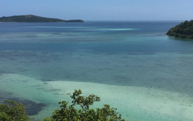 Borac Bay Bungalows Resort and Spa
