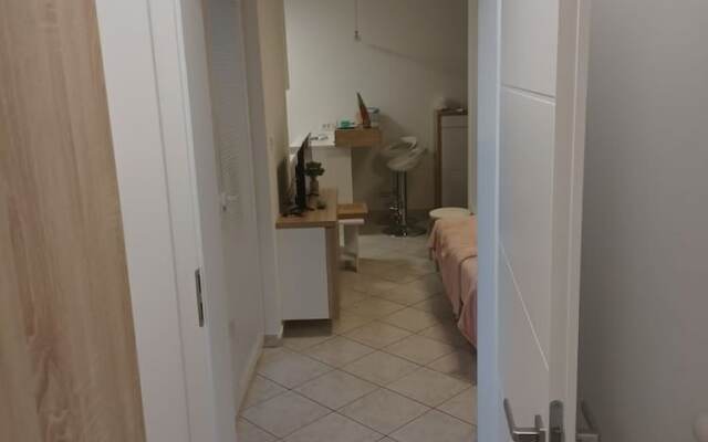 Milena - Close to the Beach - A1