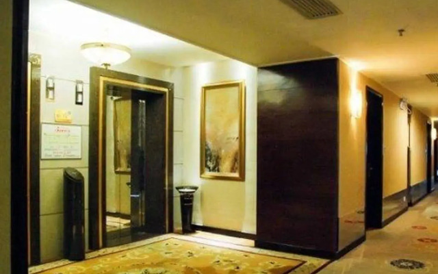Global Business Hotel