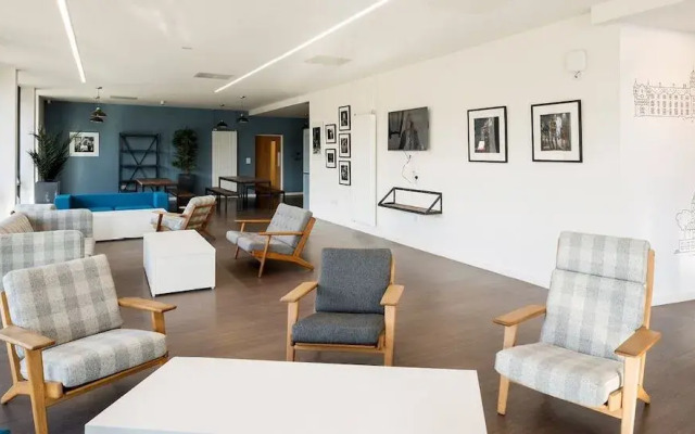 Powis Place - Campus Residence