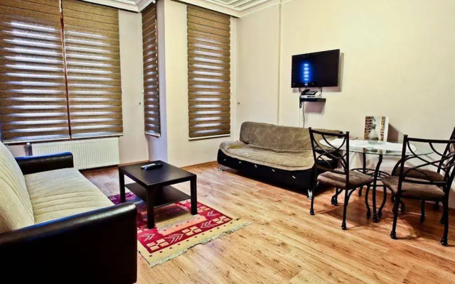 Balat Suites