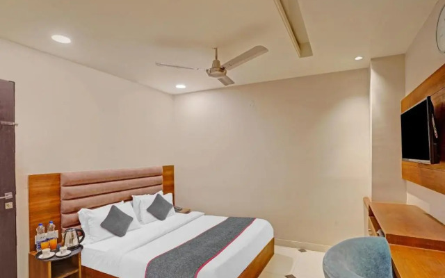 OYO Townhouse 1044 Hotel Tovo