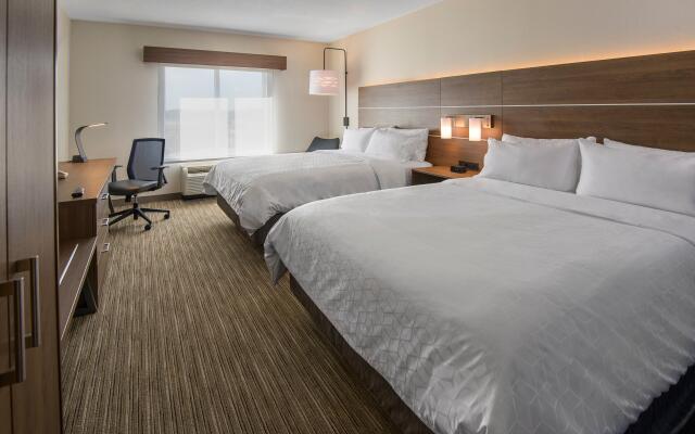 Holiday Inn Express & Suites North Bay by IHG