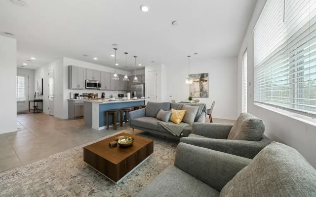 634 Longboat Drive