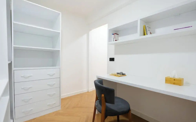 Chic & Modern 4BR Home in Old Tbilisi