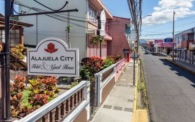Alajuela City Hotel & Guest House