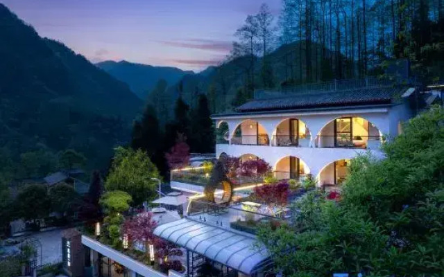 Qingcheng Mountain · Nanke Yimeng Private Soup B&B
